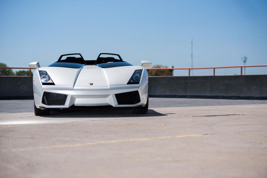  Lamborghini Concept S 2005 года  (фото 3 из 46)